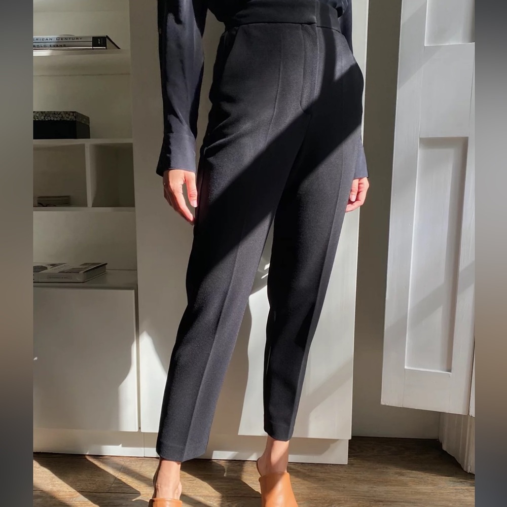 Babaton Renzo Pant